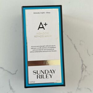 NWT Sunday Riley High-Dose Retinoid Serum 15 ml